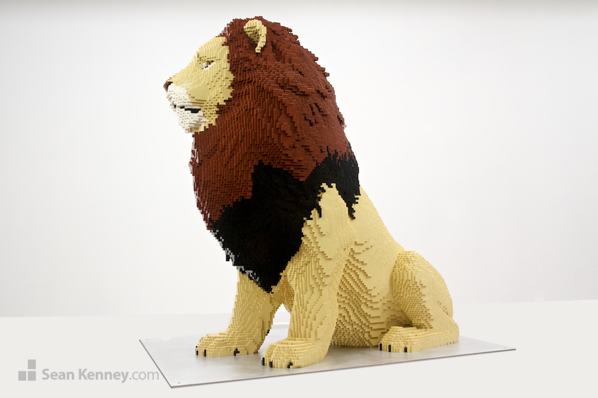 Sean Kenney's art with LEGO bricks : Lion