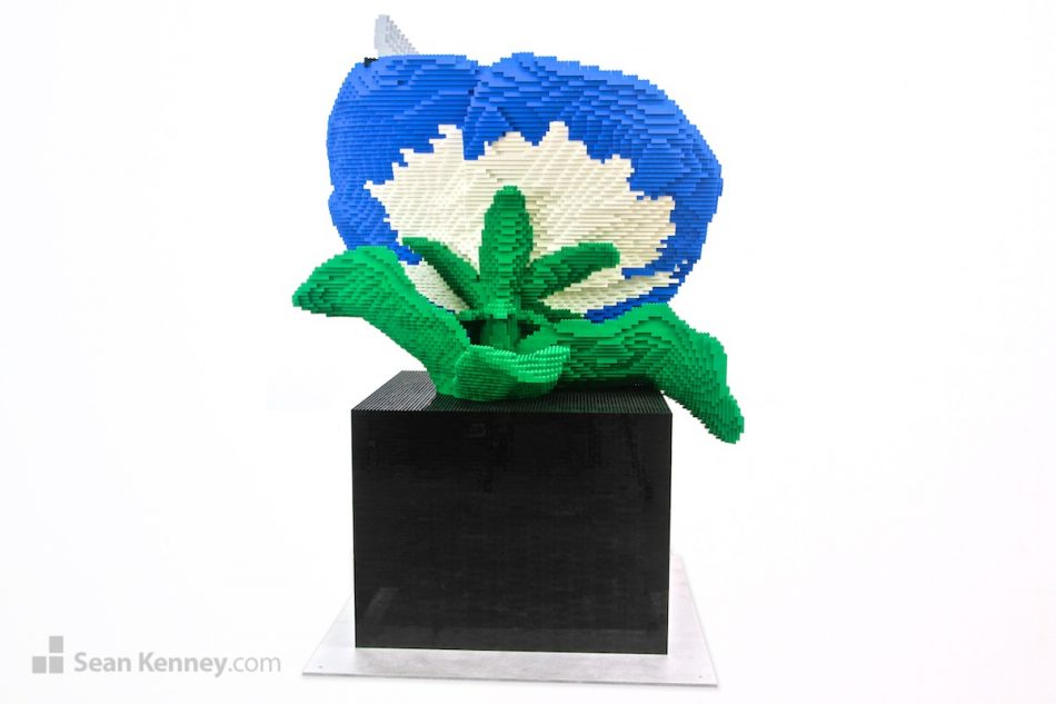 LEGO art - Pansy and bee (blue)