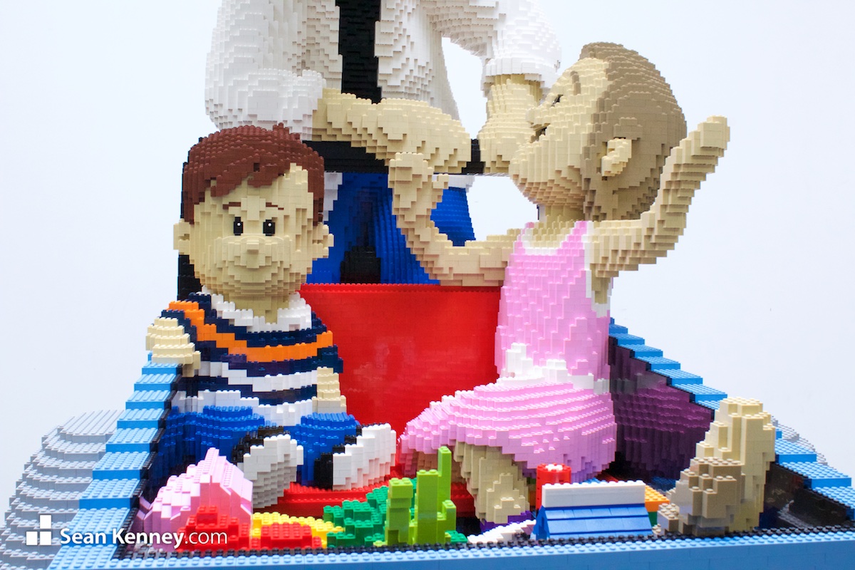 Art with LEGO bricks - Back from the Market with Mom