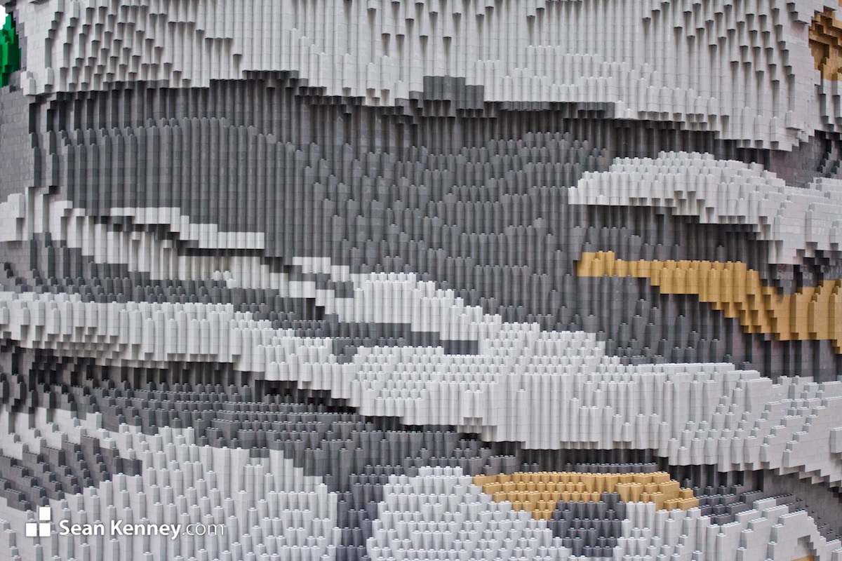 Sean Kenney's art with LEGO bricks - Mountain Goats