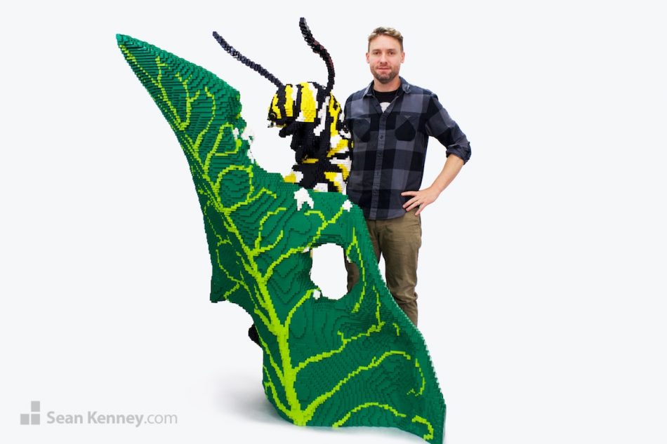 Art with LEGO bricks - Caterpillar