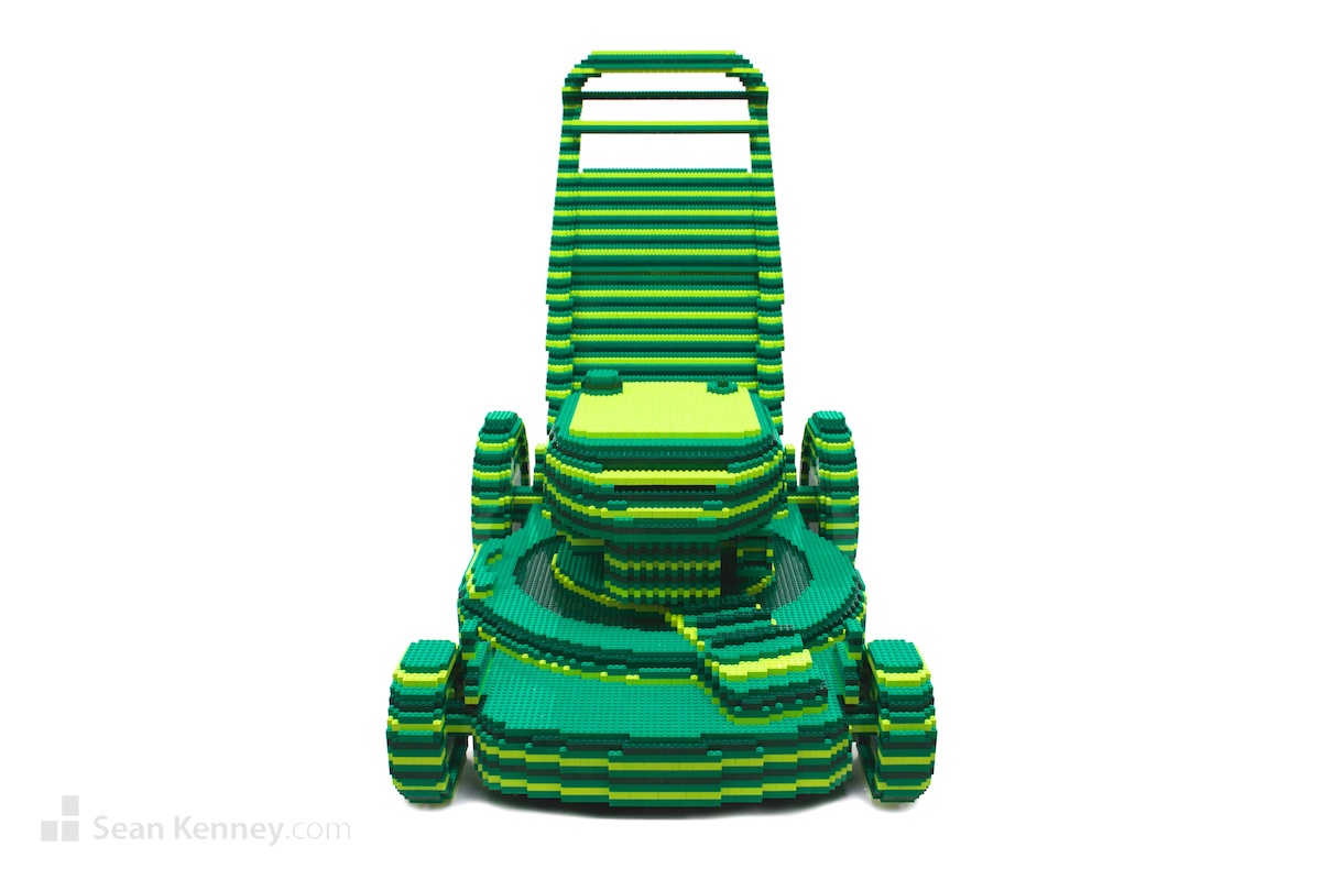 LEGO artist - Striped green lawnmower