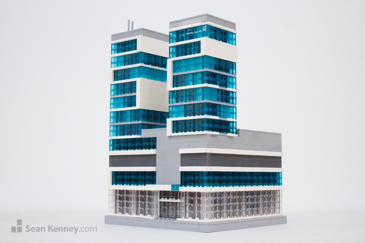 LEGO artist - Ultramodern city shopping mall