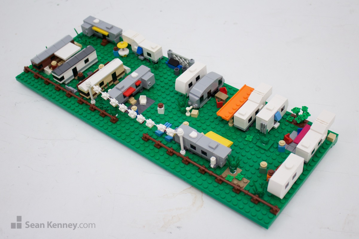 Art with LEGO bricks - Trailer park