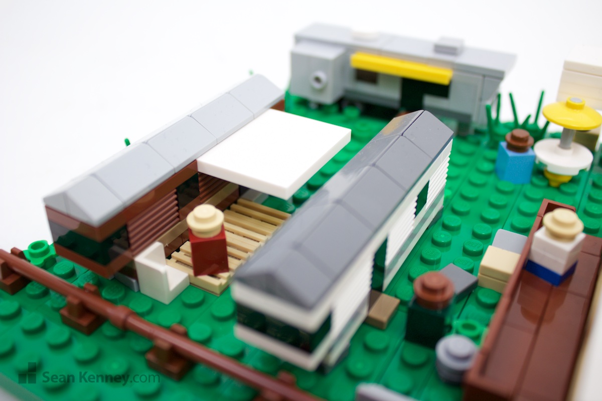 Greatest LEGO artist - Trailer park