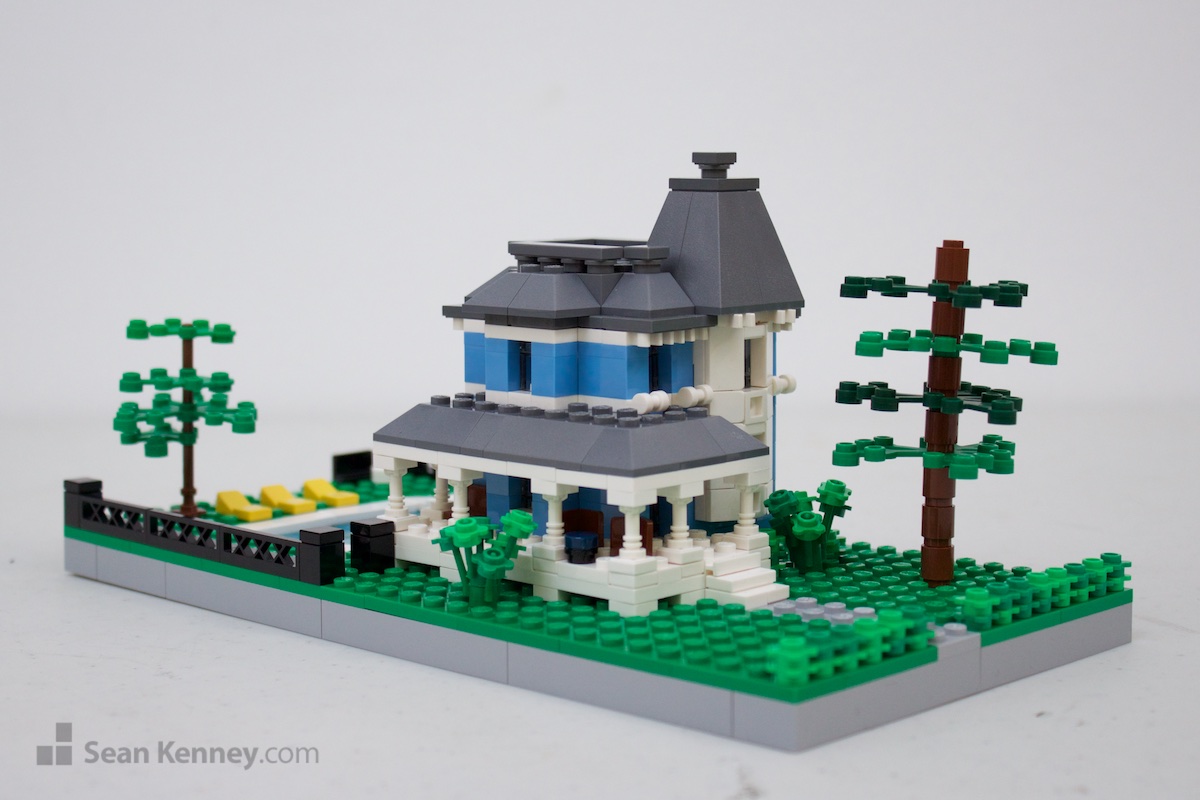 LEGO art - Blue and Green Victorians