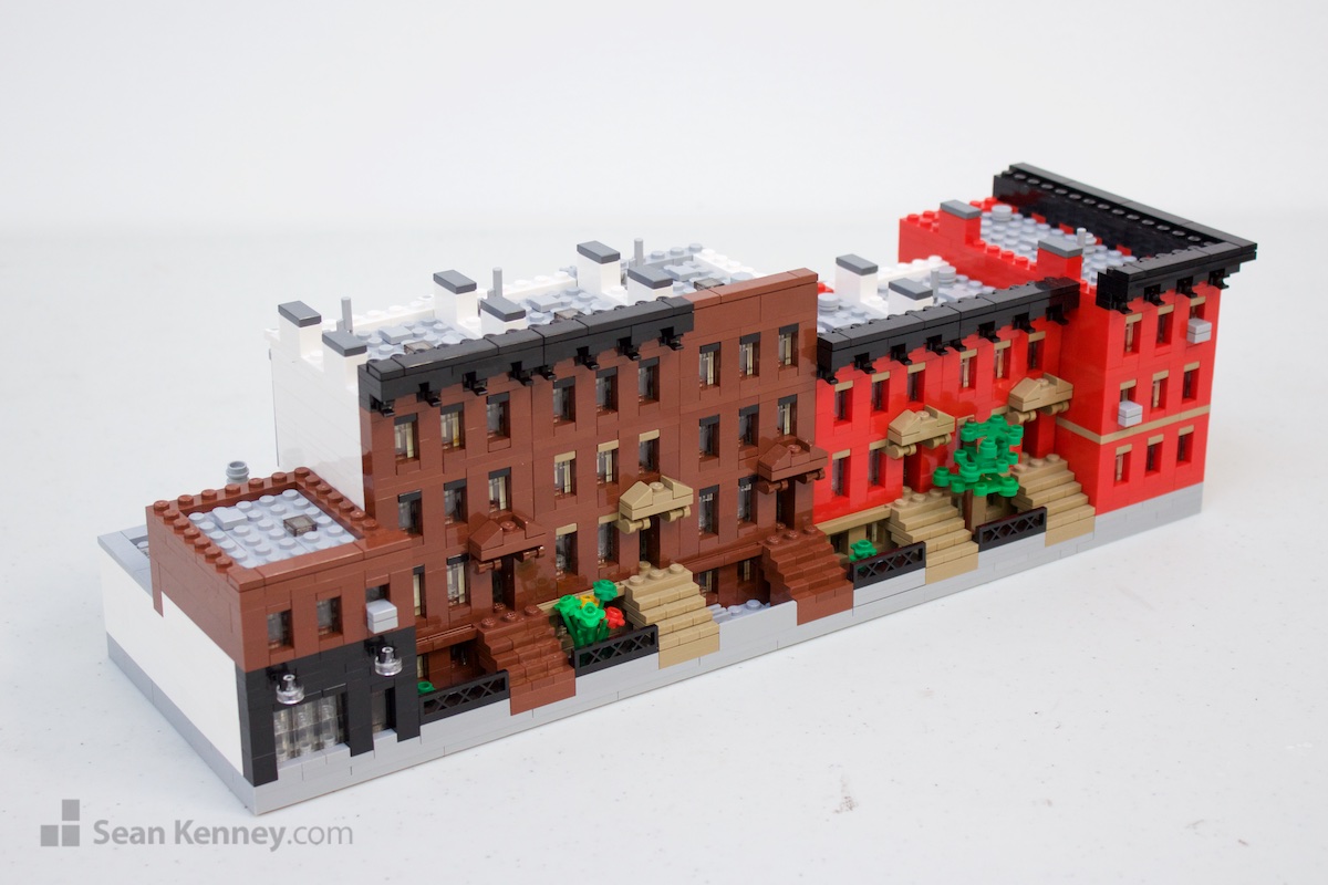 Art of LEGO bricks - Brooklyn townhouses