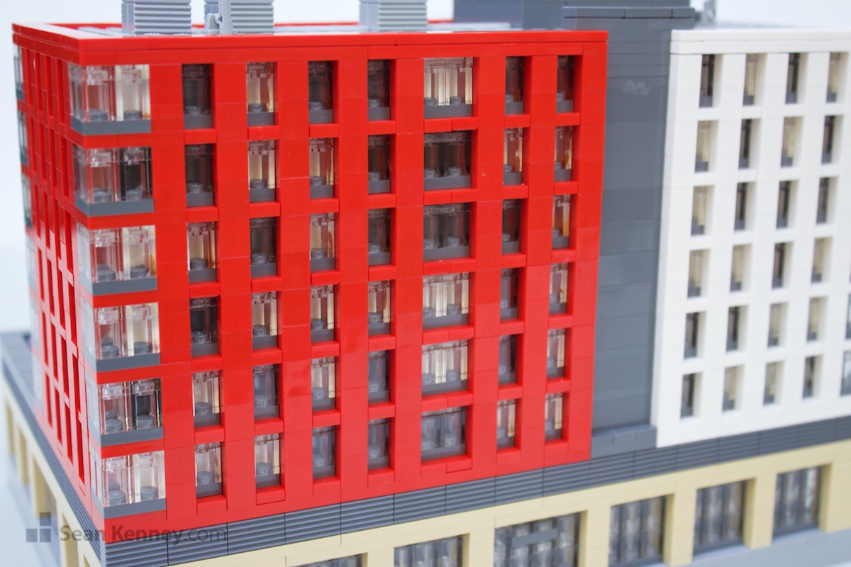 Famous LEGO builder - Modern downtown apartments