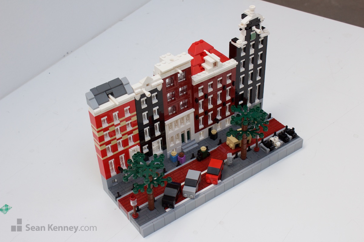 LEGO model - Tiny Amsterdam canal houses