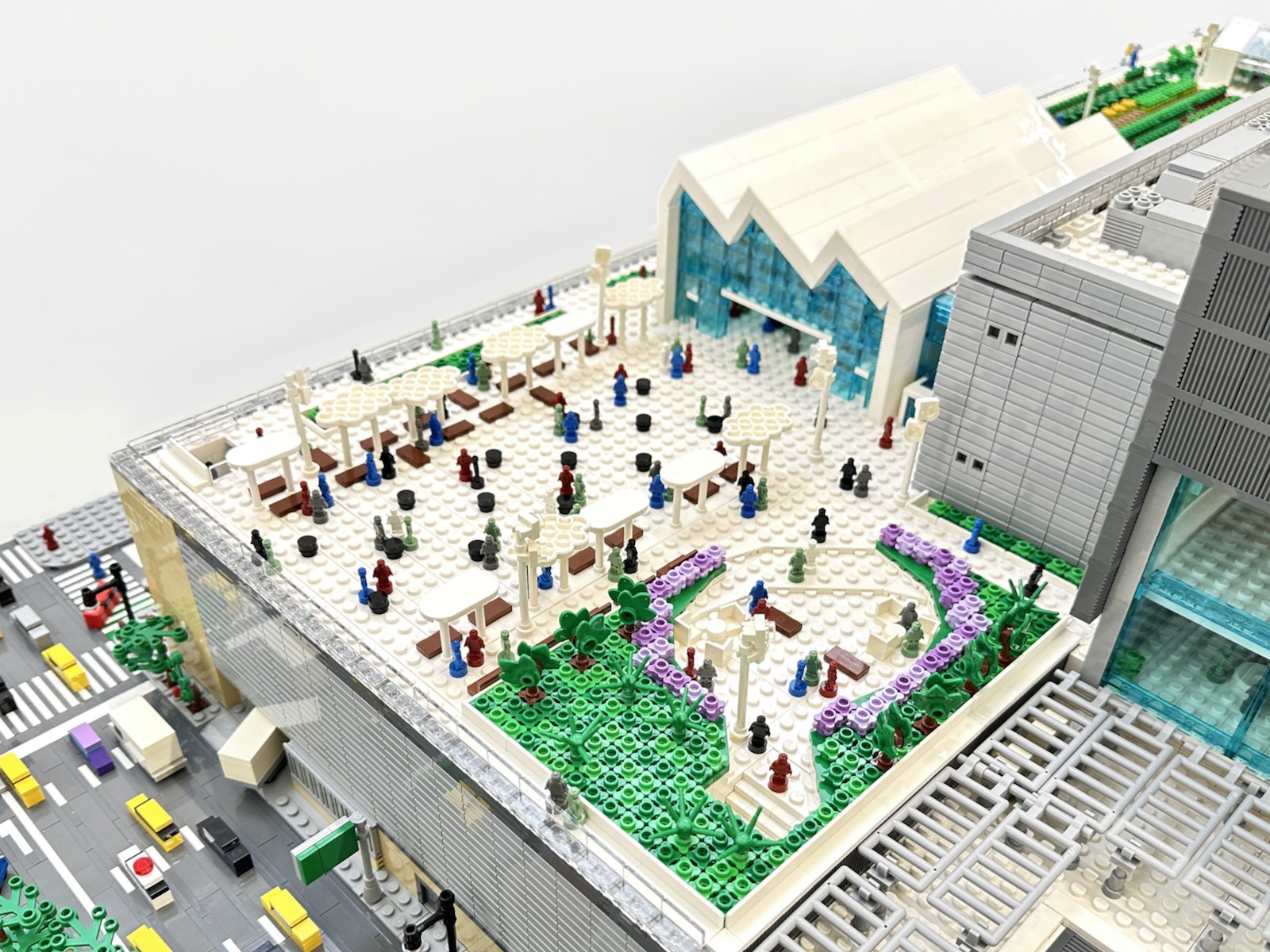 Famous LEGO builder - Javits Center (annex)