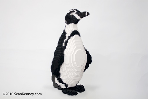 LEGO sculpture Sean Kenney humboldt humobolt penguins philadephila philly zoo creatures of habitat