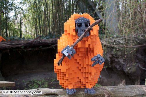 LEGO sculpture Sean Kenney golden lion tamarins monkey monkeys philadephila philly zoo creatures of habitat