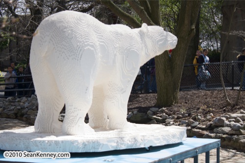 LEGO sculpture Sean Kenney polar bear polarbear arctic animal philadephila philly zoo creatures of habitat