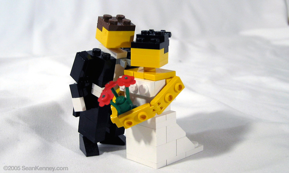 LEGO Bride and groom