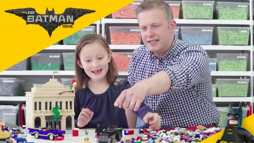 The LEGO Batman Movie : Sean Kenney builds! (Episode 3, Gotham City bank)